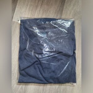 old navy "vintage crew-neck t-shirt" - L - blue